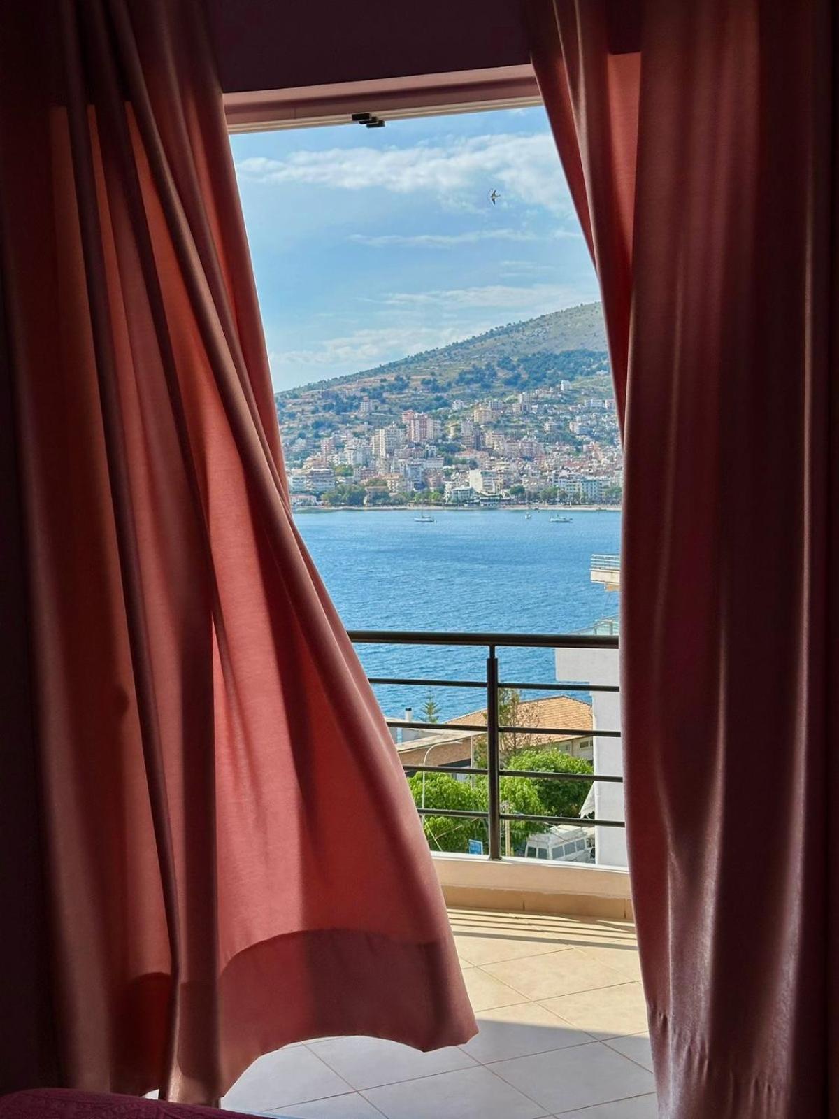 Esmeralda Apartaments Σαράντα Εξωτερικό φωτογραφία